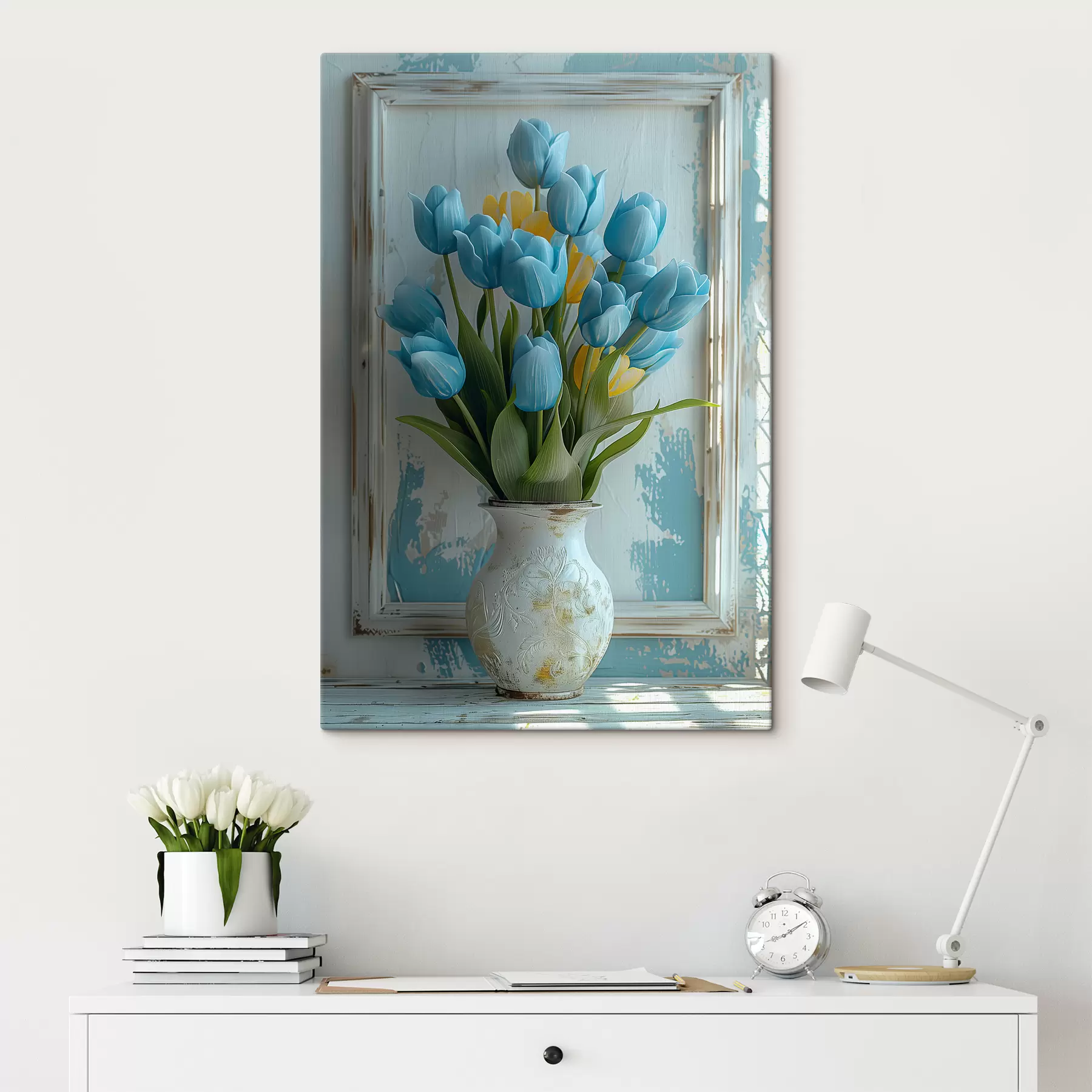 Obraz Modré a žlté tulipány v 3D: elegantný nástenný obraz s bielym rámom, bielym a svetlomodrým pozadím a gravírovanou vázou s39636