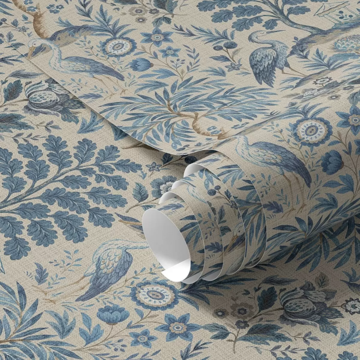 Tapety Toile de Jouy s modrými vtákmi a tropickými stromami a00382 Tapety Toile de Jouy s modrými vtákmi a tropickými stromami a00382