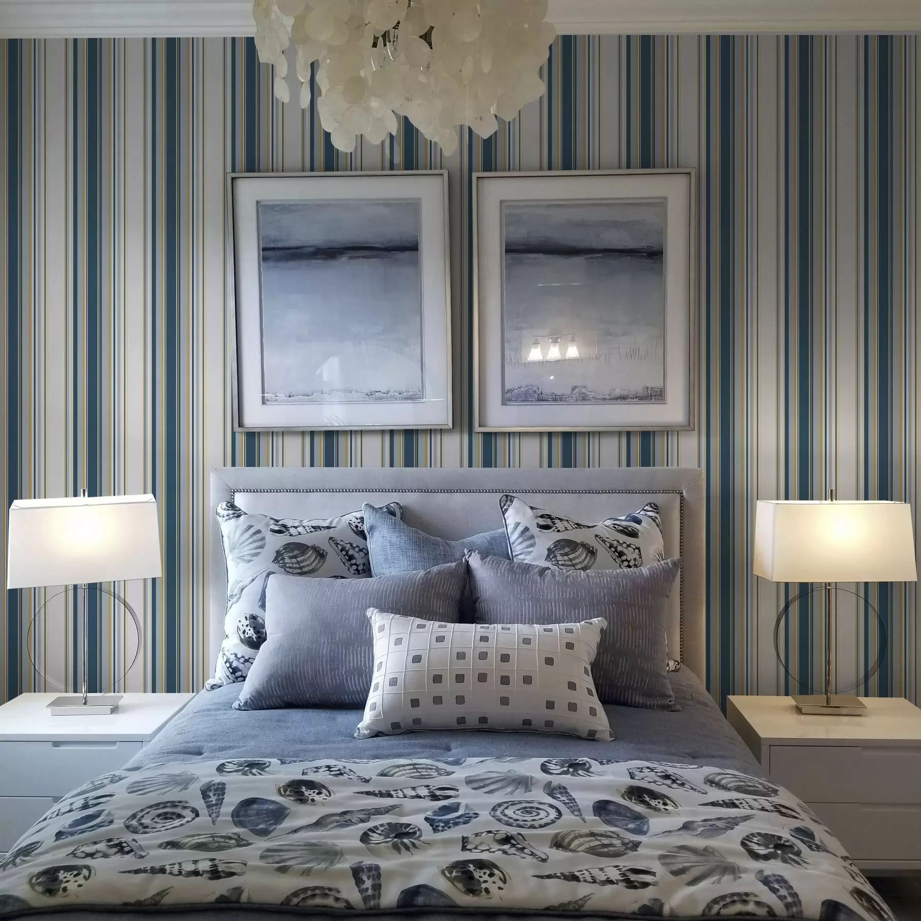 Fototapety Kontrastné modré a žlté pruhy na bielom pozadí a00566