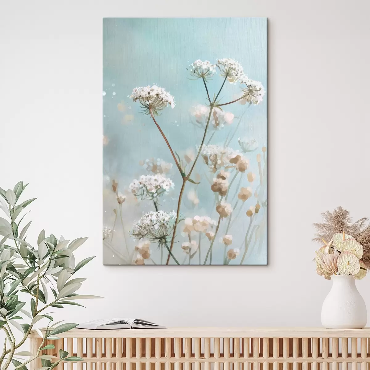 Obraz Kvety Queen Anne's Lace v akvarelovom štýle na modrom pozadí s45722