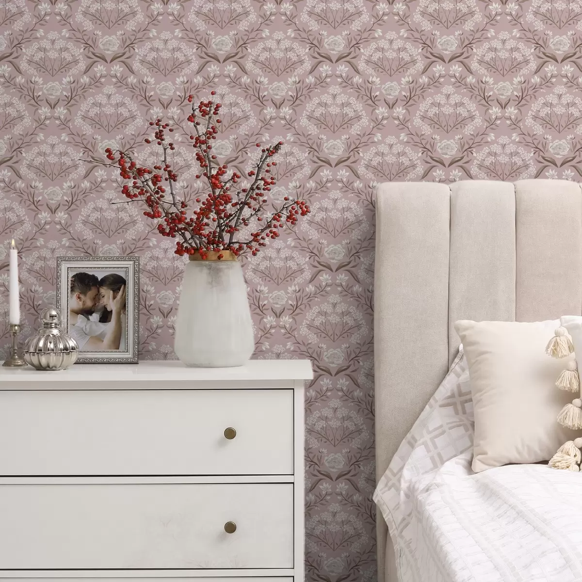 Tapety Ružový damask: pivonky, snežienky a čipkované zhluky a00603