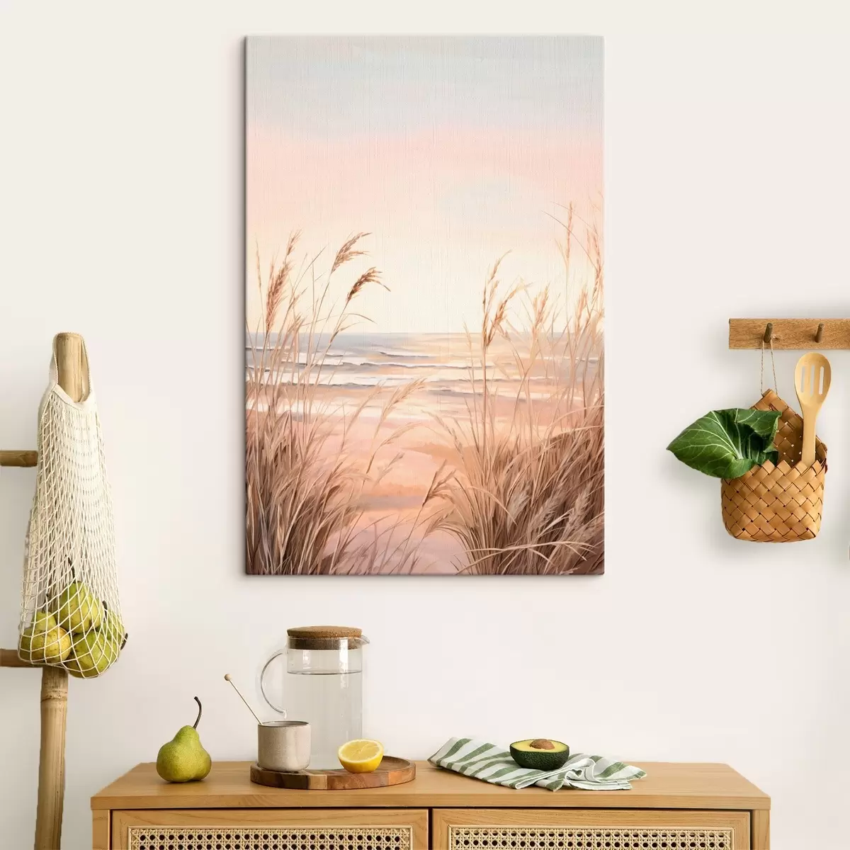 Obraz Pampasová tráva s pastelovo oranžovou farebnou paletou, svetloružová obloha, pokojná krajina s45935