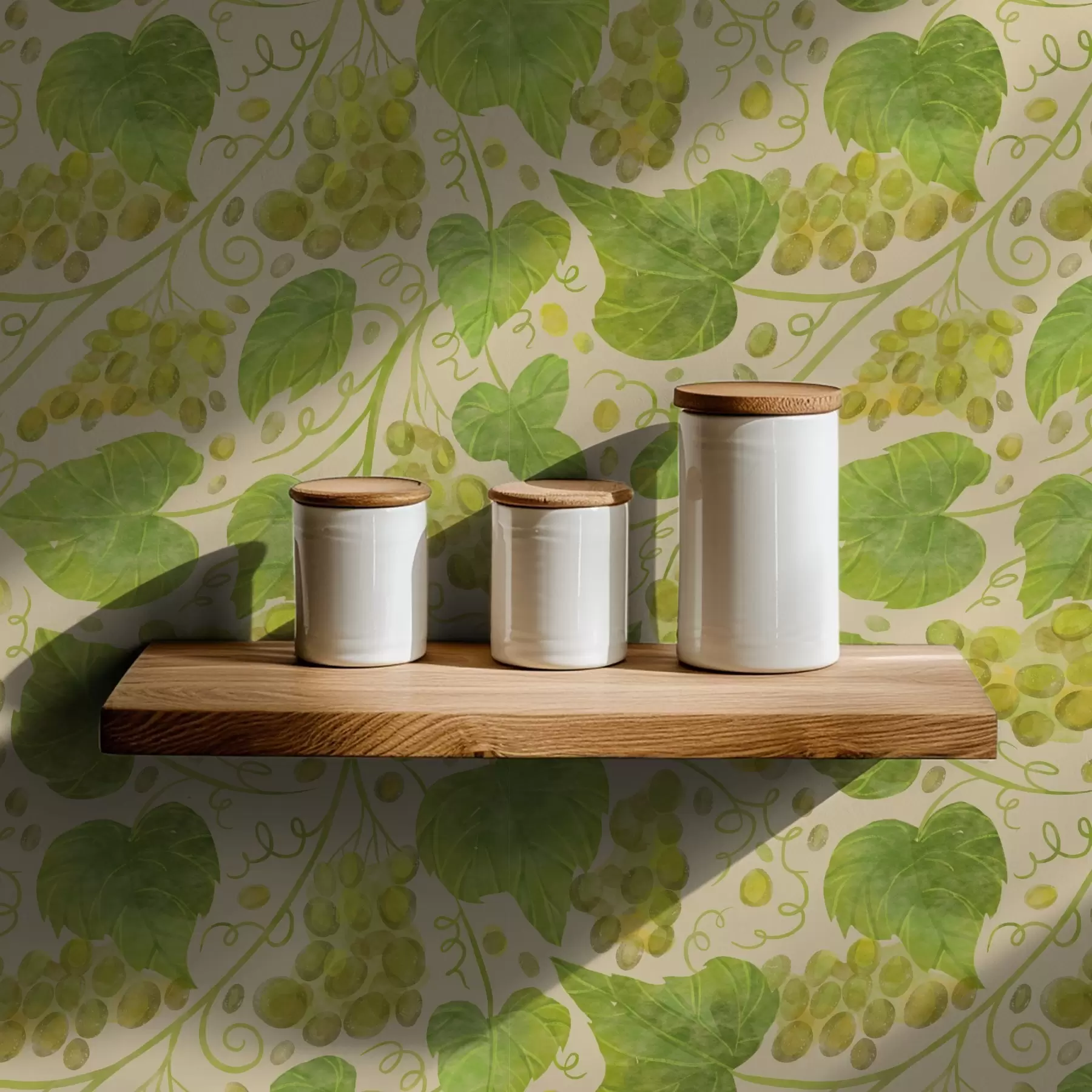 Fototapety Hrozno a zelené listy na svetlom pozadí a00834