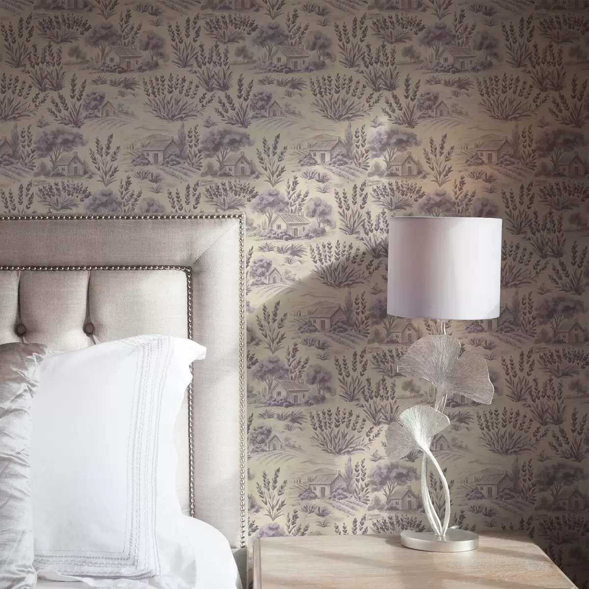 Tapety Levanduľové polia a domy v pastelových odtieňoch a00765