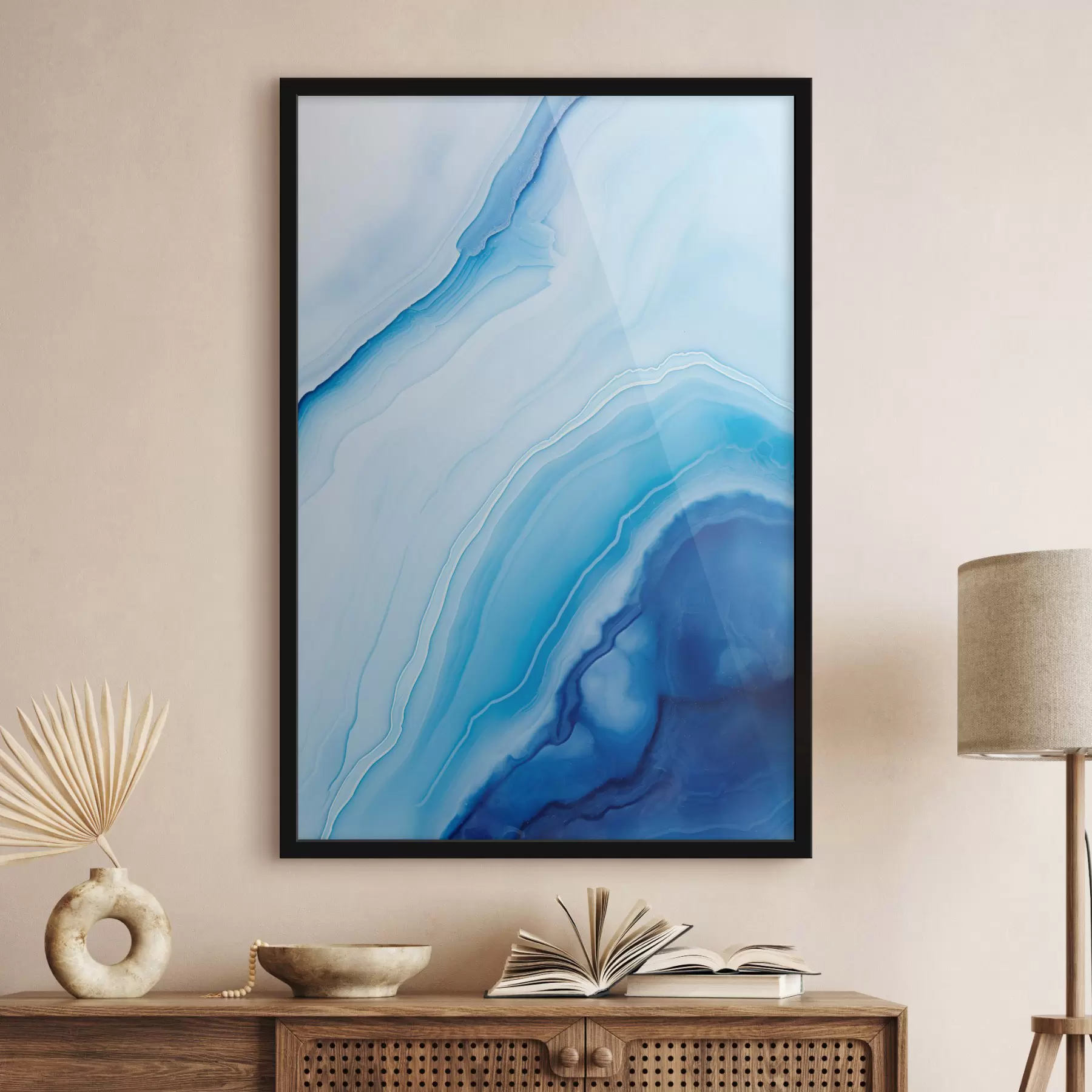 Fototapety Abstraktná modro-biela achátová potlač, víriace línie a prechody, hladká textúra, moderné umenie, minimalistický štýl f46290