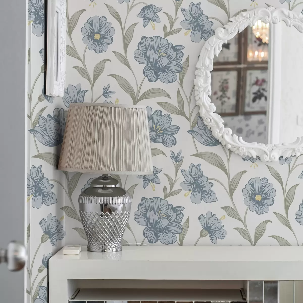 Tapety Zaprášené modré kvety s olivovými listami na bielom pozadí a00780