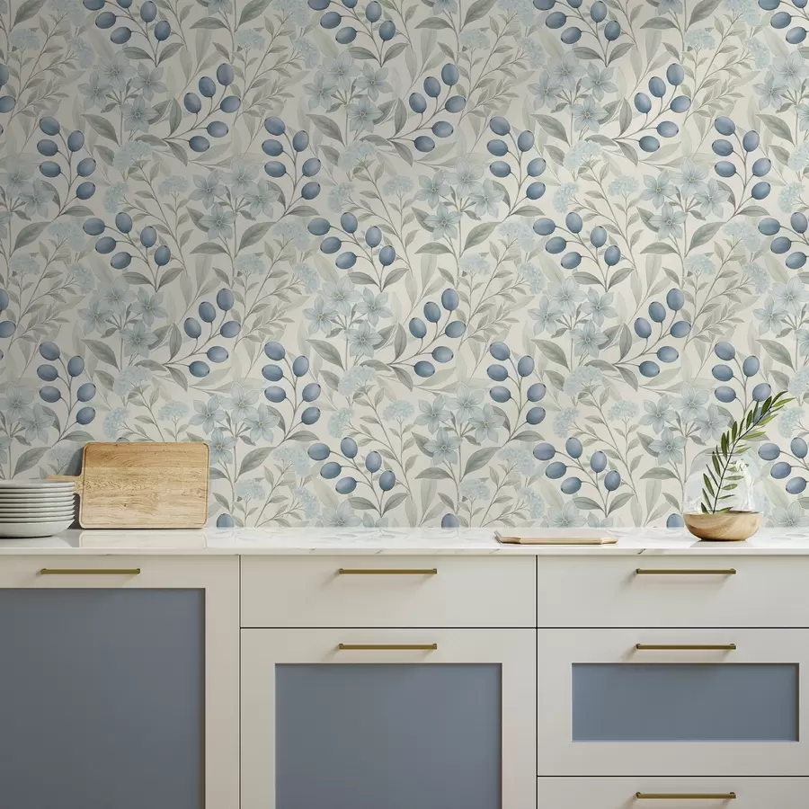 Fototapety Modré bobule a svetlé kvety na slonovinovej farbe a00872