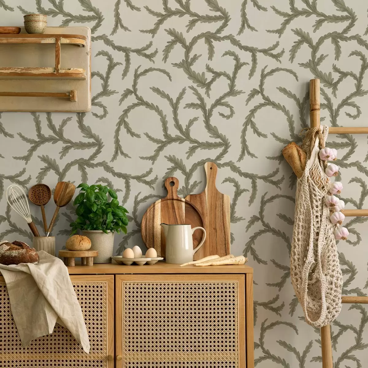 Tapety Mäkké zelené ihličnaté kučery na svetlom pozadí a00938