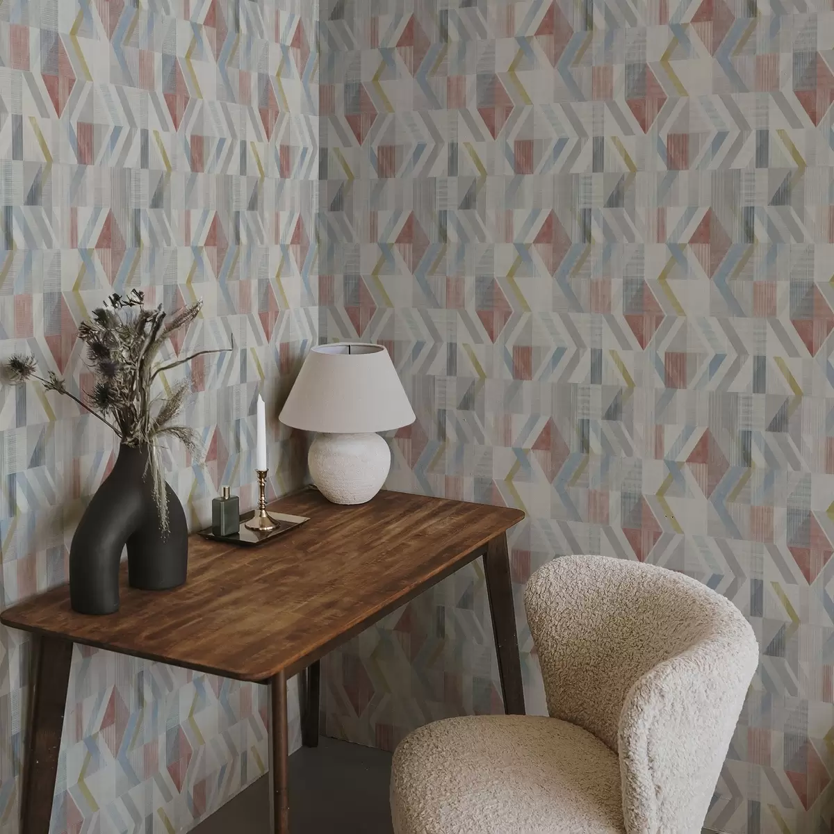 Tapety Geometrické šípky v pastelových červených a modrých odtieňoch a01056