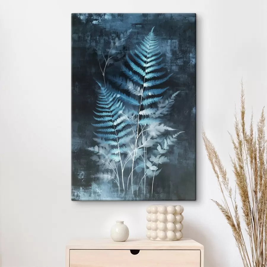 Obraz Modré paprade a rastliny na tmavom, textúrovanom pozadí, s dôrazom na zložité detaily, efekt röntgenového žiarenia s47026