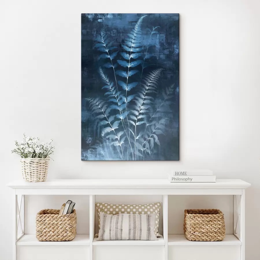 Obraz Modré paprade a rastliny na tmavom, textúrovanom pozadí, s dôrazom na zložité detaily, efekt röntgenového žiarenia s47027