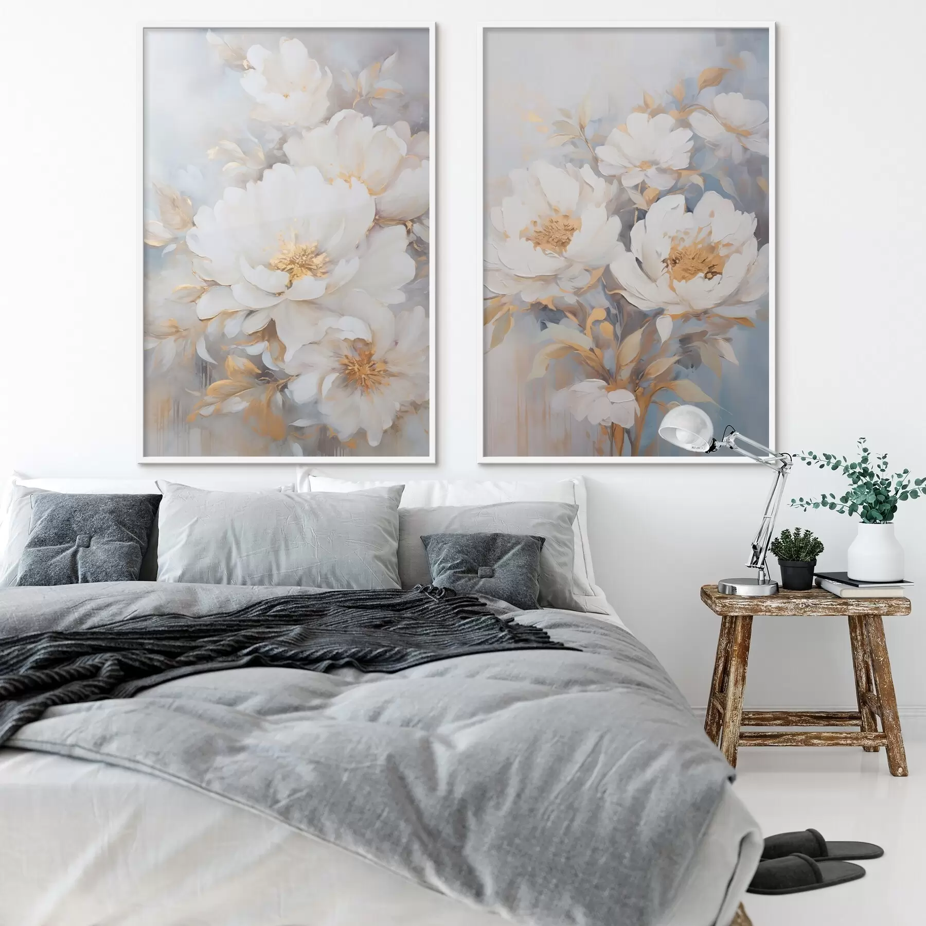 Fototapety Biele pivonky so žltými stredmi a listami, jemné ťahy štetcom, svetlo modré pozadie, kvetinová výzdoba d00878