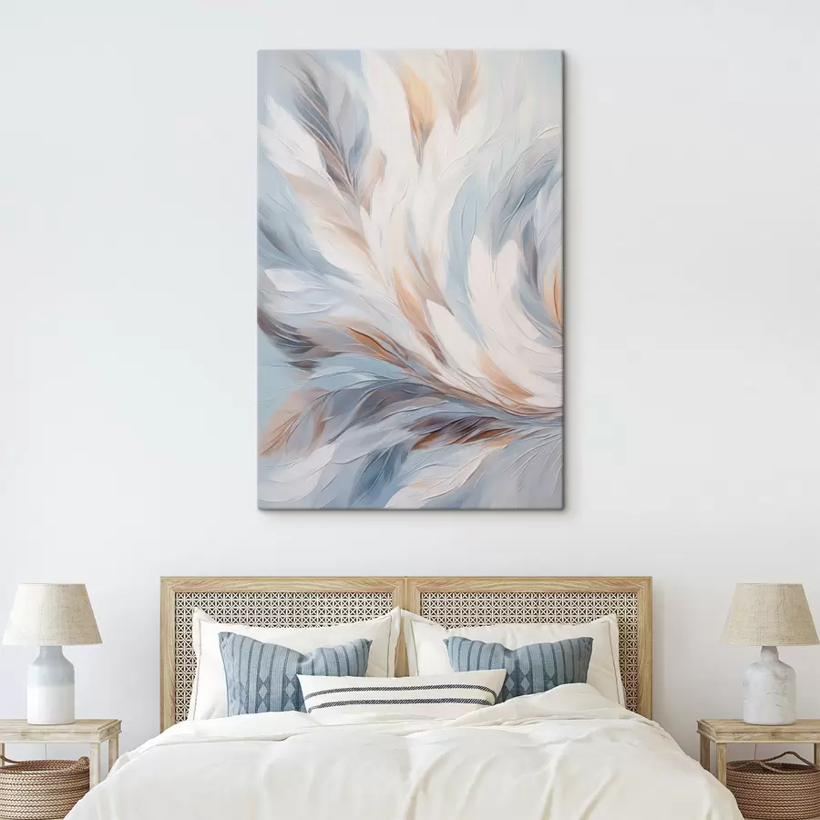 Obraz Abstraktná maľba pier v odtieňoch bielej, modrej a hnedej farby s jemnou, plynulou textúrou a svetlým pozadím. s47417