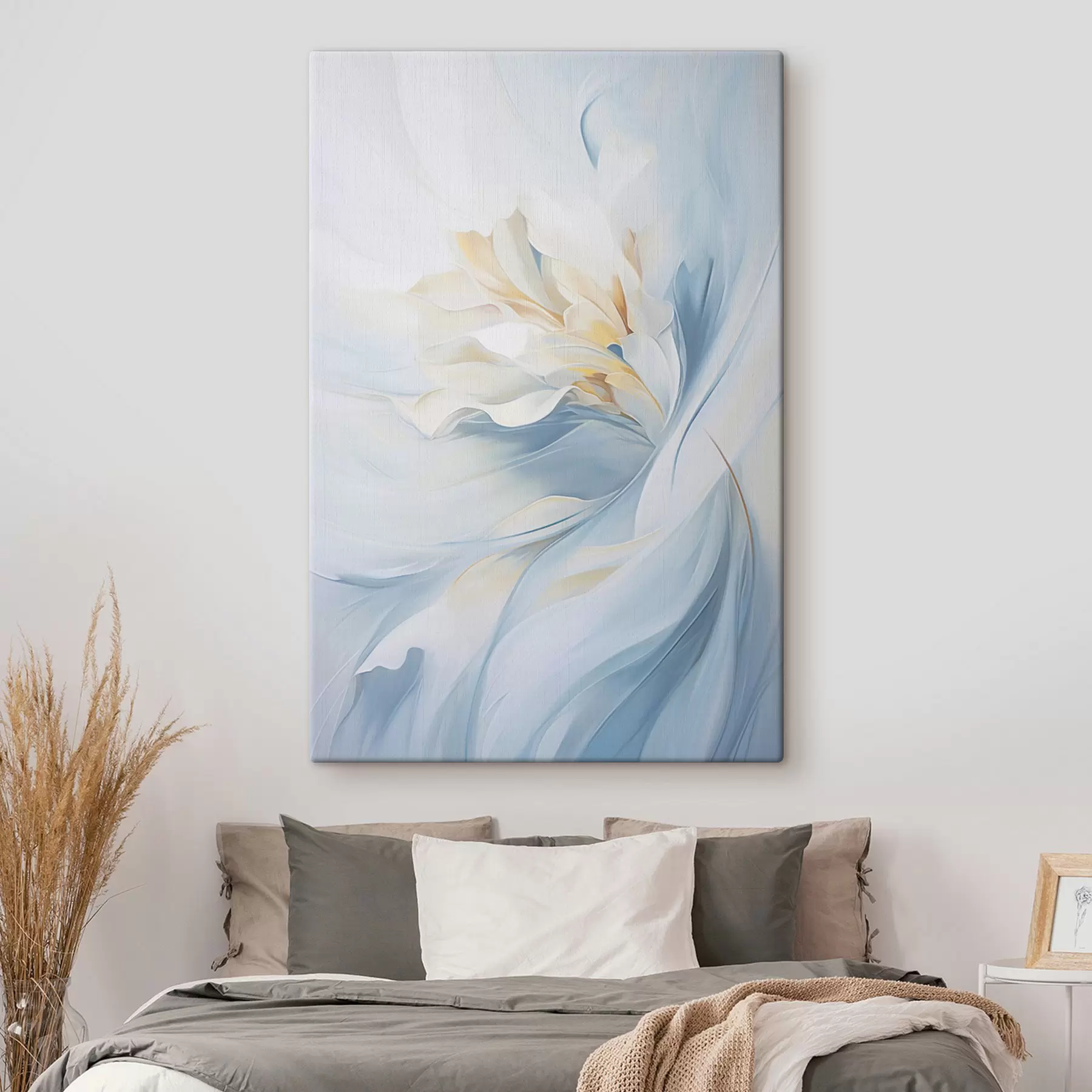 Obraz Abstraktné jemné, priesvitné okvetné lístky víriace dovnútra s mäkkým osvetlením a maliarskou textúrou s47436