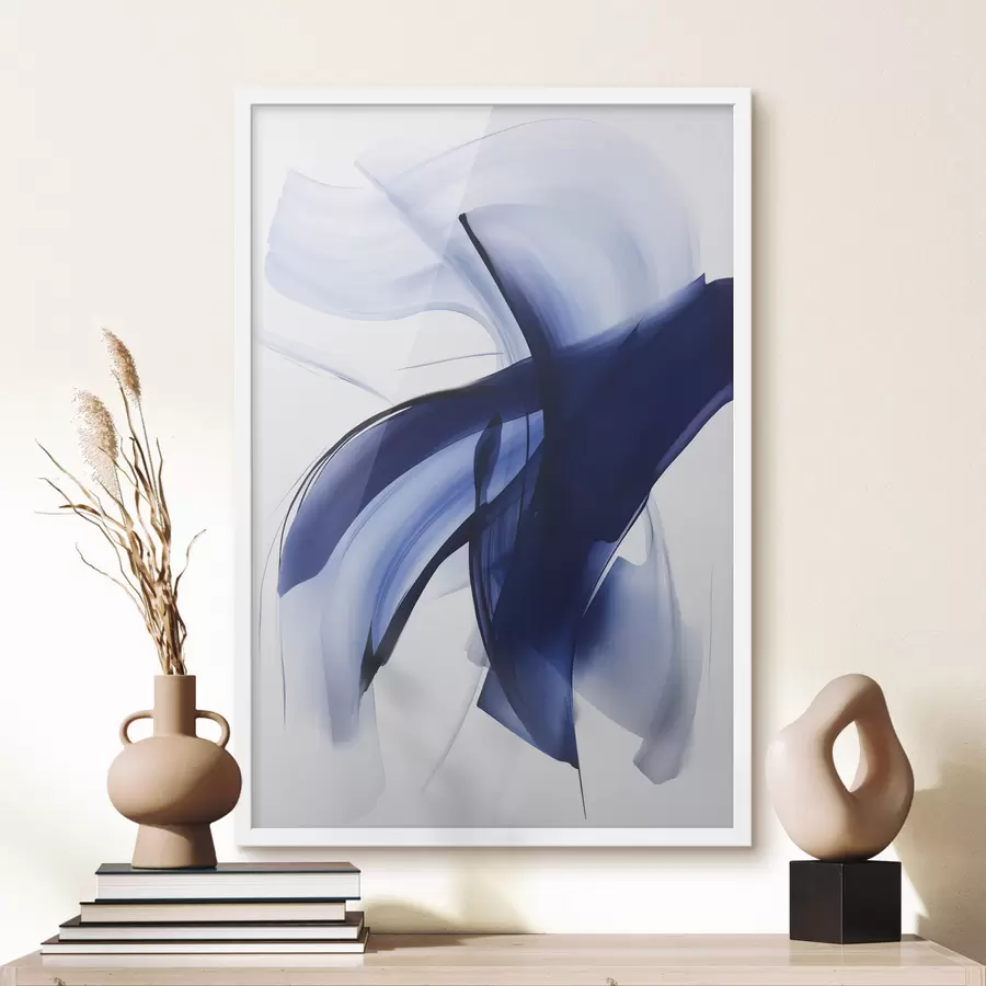 Fototapety Abstraktné modré tvary pripomínajúce ťahy štetcom s plynulými líniami a krivkami na bielom pozadí, moderné umenie f47429