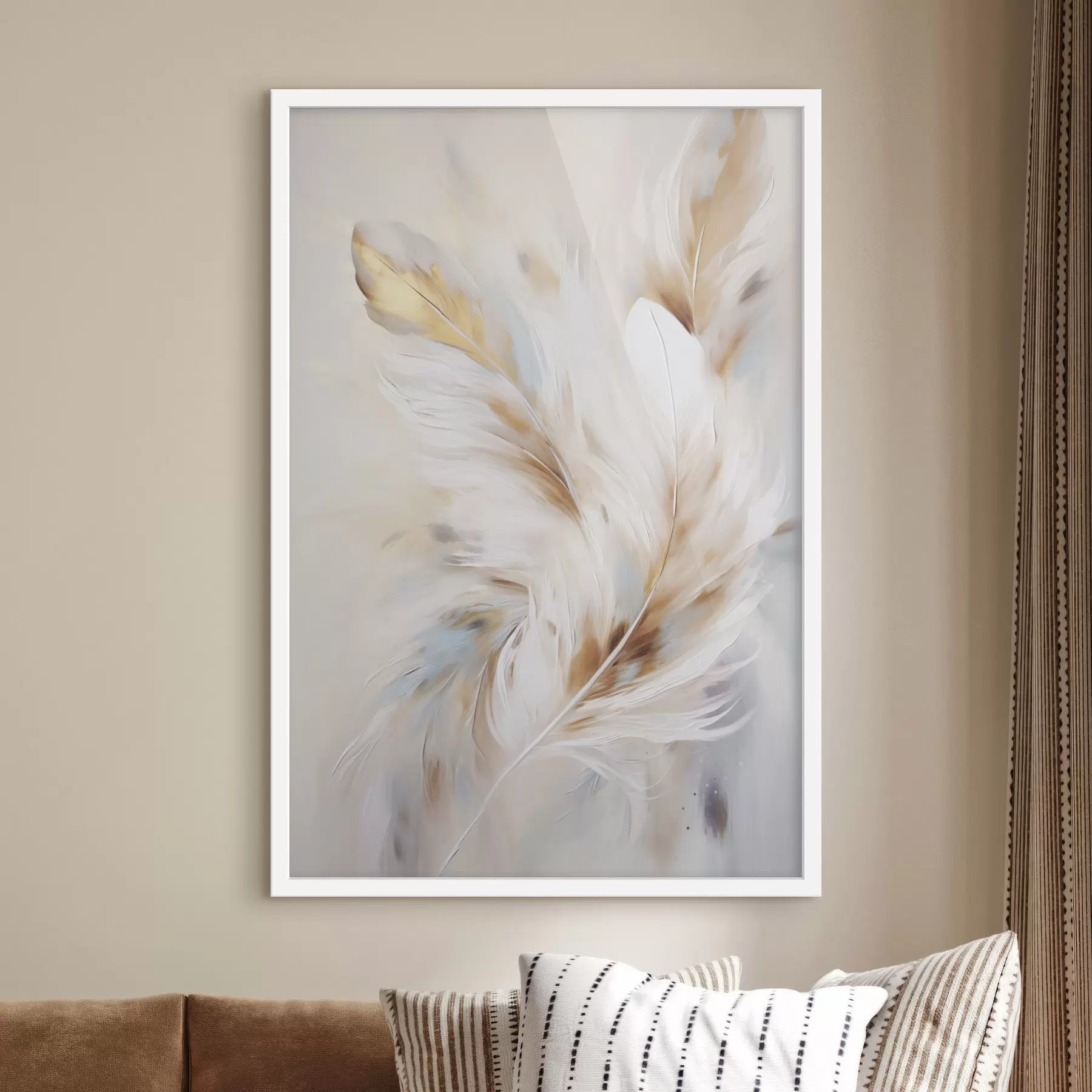 Fototapety Veľké, mäkké perie s kombináciou bielych, žltých a hnedých odtieňov na svetlom, abstraktnom pozadí. f47442