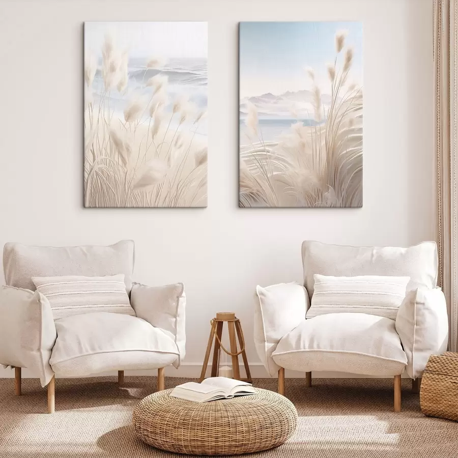 Obraz Vysoká, pierkovitá tráva pampas v jemných béžových odtieňoch v popredí, s pieskovou plážou v pozadí m01242