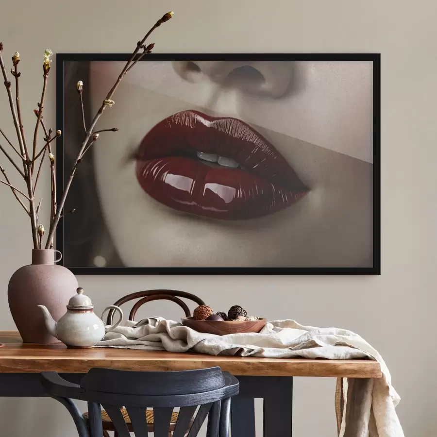 Fototapety Veľmi detailný pohľad na lesklé červené pery f47772