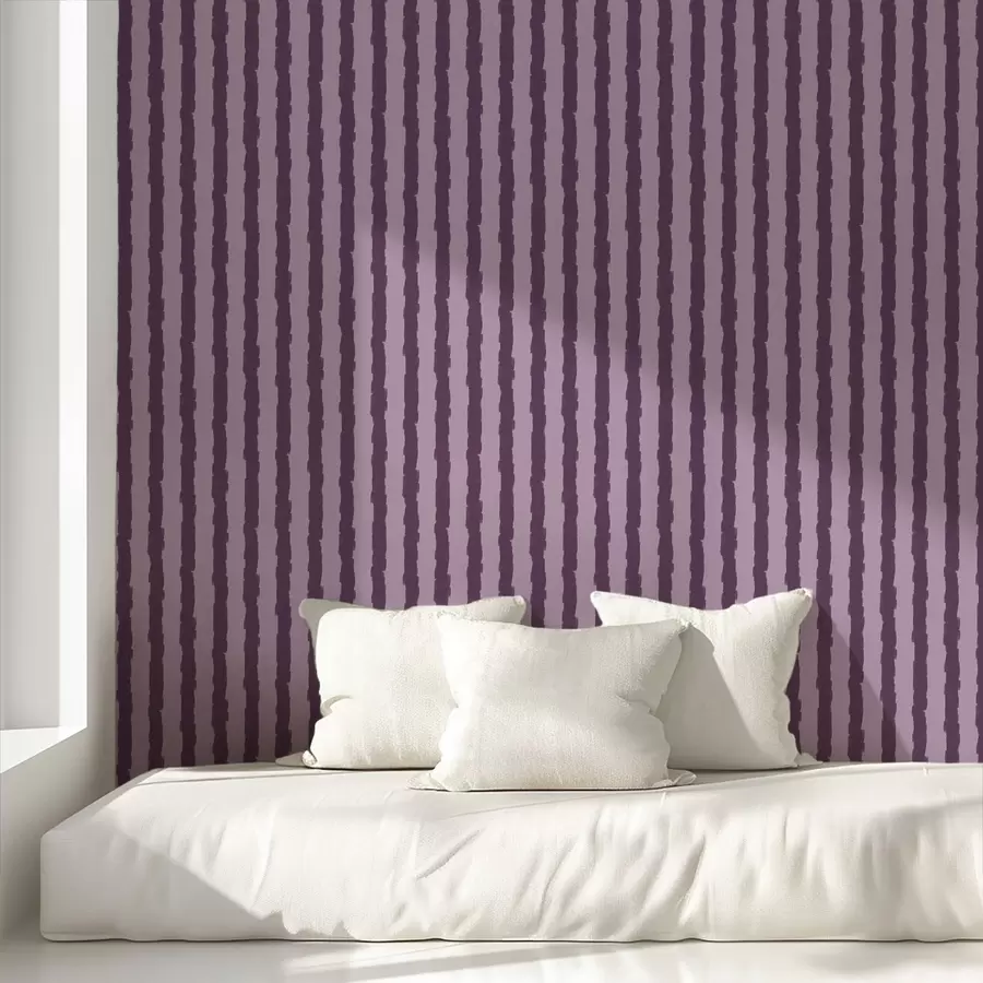 Fototapety Fialové vertikálne ťahy štetcom na lila pozadí a01191v3
